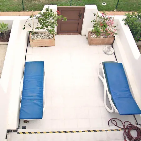 Holiday home 2 Min Walk To - Private Solarium Costa Adeje (Tenerife)
