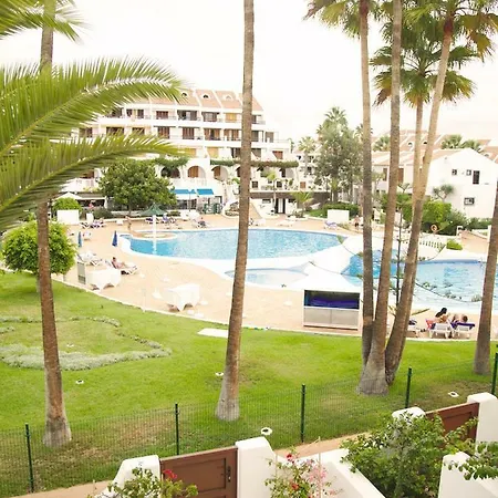 Casa de Férias 2 Min Walk To - Private Solarium *