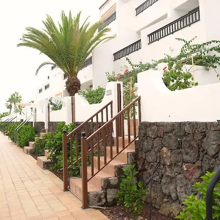 2 Min Walk To - Private Solarium Casa de Férias Costa Adeje (Tenerife)